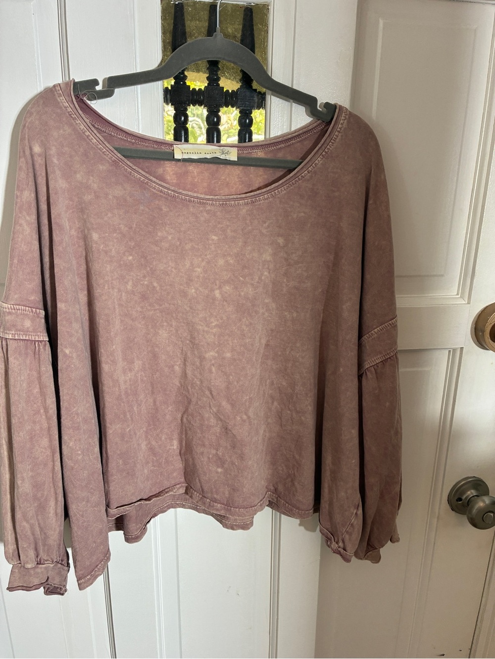Magnolia South Washed Mauve Balloon-Sleeve Top